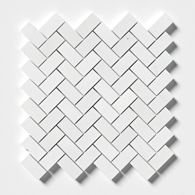 Mosaico de mármol en espiga pulido blanco Alpina 12 1/8x13 3/8