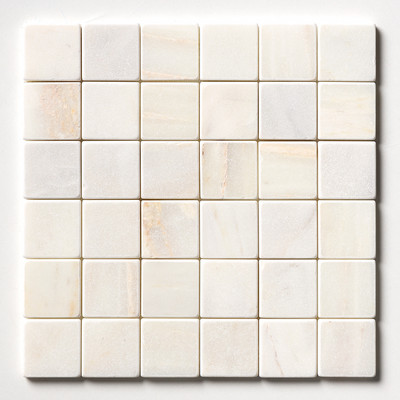 Mosaico de mármol Calacatta Cremo Tumbled 2x2 12x12