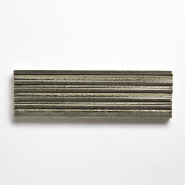 Ash Glossy Fluted Glazed Terracotta Tiles 2 1/4×7 9/16