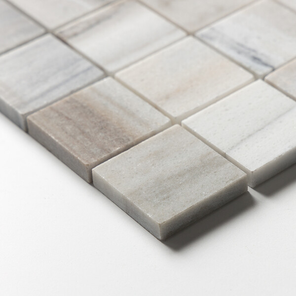 Mosaico de mármol pulido Silver Sky 2×2 de 12×12