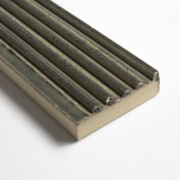 Ash Glossy Fluted Glazed Terracotta Tiles 2 1/4×7 9/16