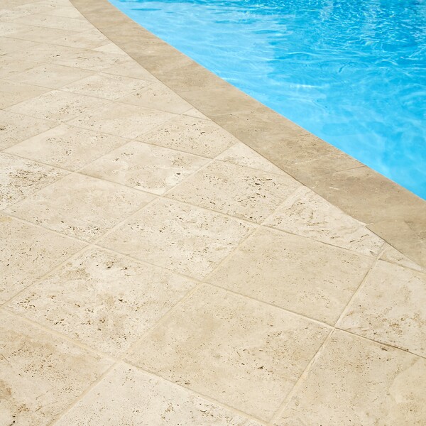 Chiaro Antiqued Travertine Tiles 12×12