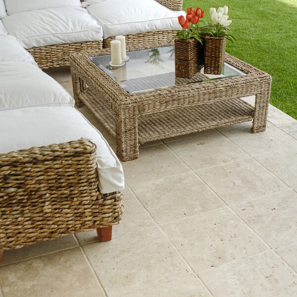 Chiaro Antiqued Travertine Tiles 12×12