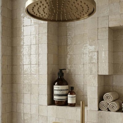 Oukaimeden Glossy Zellige Tiles 4×4 (WMZ90009) Room Scene Image