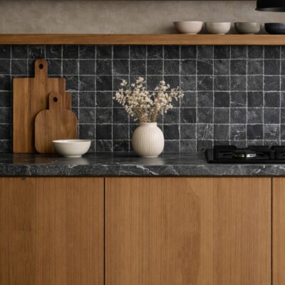 Nero Marquina Premium Tumbled Marble Tiles 4×4 (WOR00001) Room Scene Image
