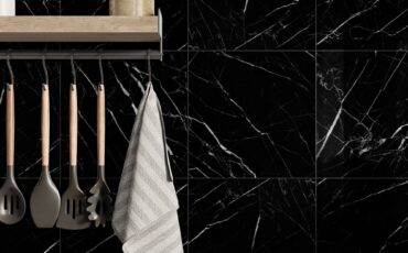 black kitchen backsplash