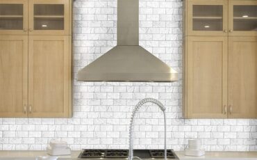 stone backsplash kitchen