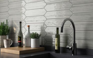 ceramic tile backsplash on a modern kitchen